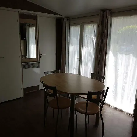 Mobil-home 75 Au Le Rioumajou Campsite